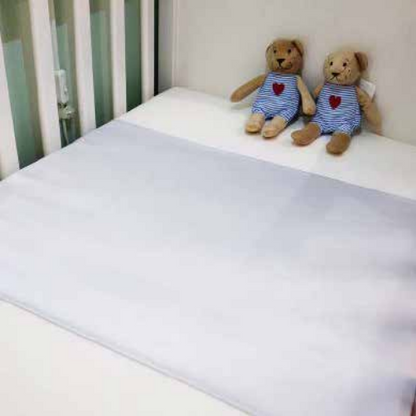 Coffret Bébé — 3 Silky Pads en soie pour ne jamais manquer de douceur.
